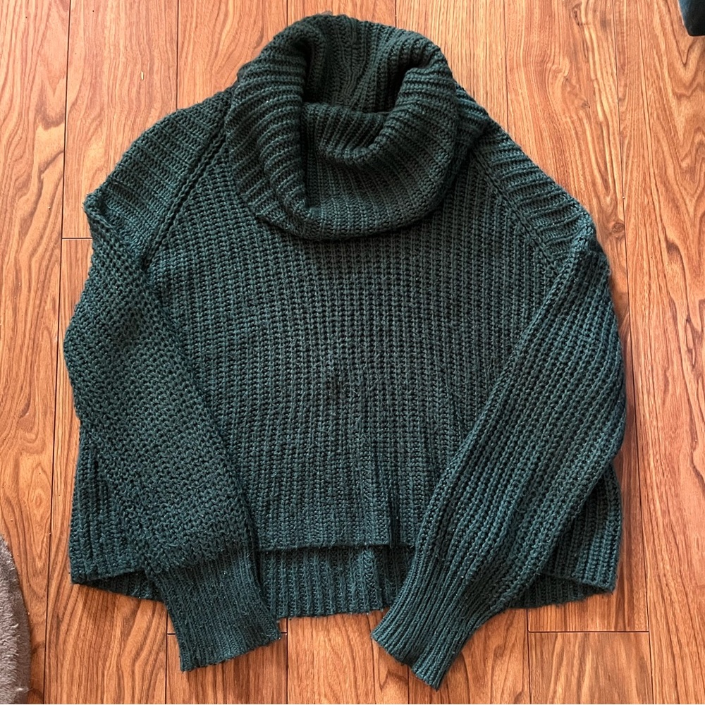 Mossimo Green Turtleneck Sweater